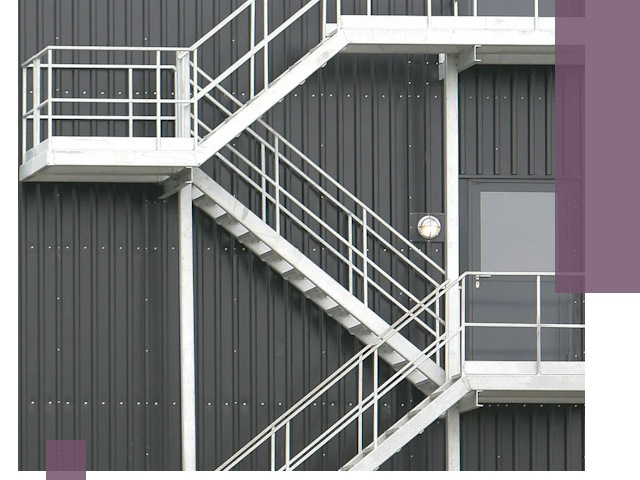 Изготовление и монтаж пожарных лестниц в Выборге быстро и надежно