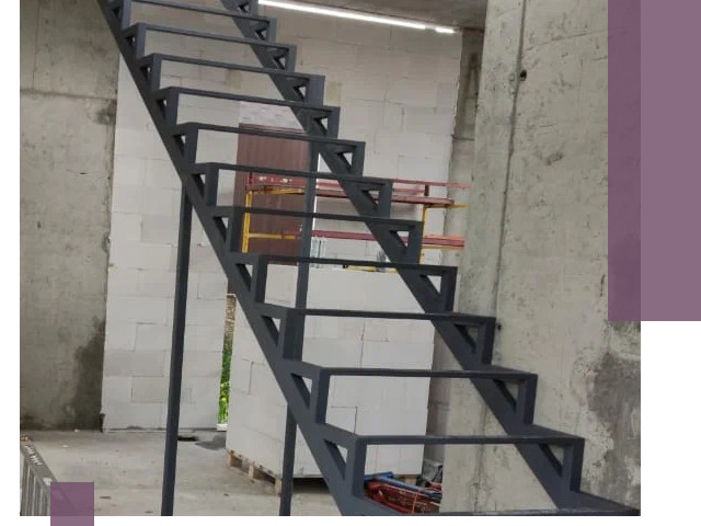 Демонтаж металлических лестниц в Выборге быстро и безопасно