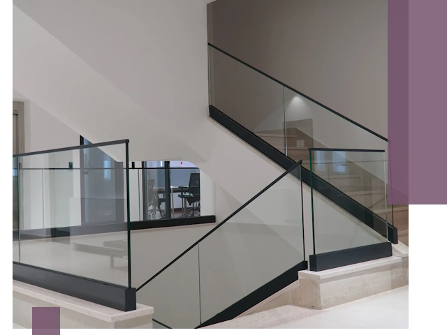 Стеклянные перила премиум-класса с установкой в Выборге