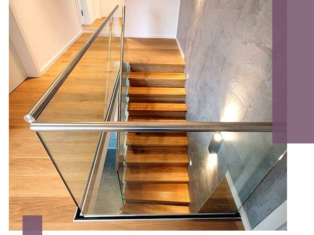 Перила для лестницы в доме — изготовление и монтаж в Выборге