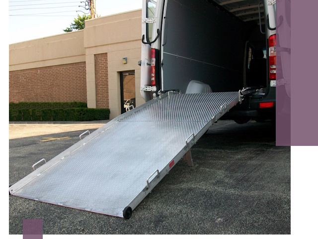 Мобильные пандусы в Выборге — производство, монтаж и аренда