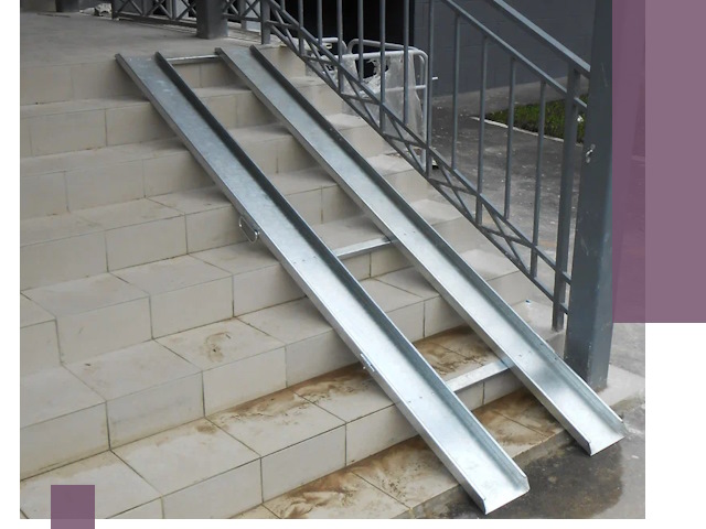 Пандусы для детских колясок в Выборге: изготовление и монтаж