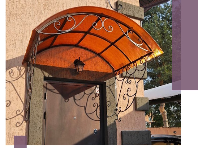 Демонтаж козырьков в Выборге быстро и безопасно