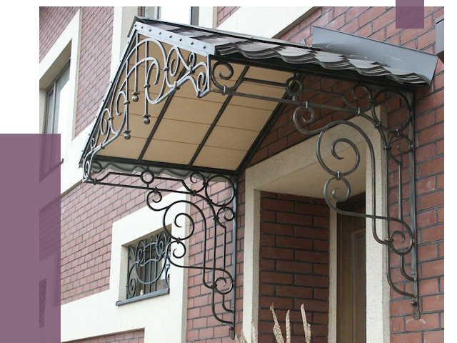 Двускатные козырьки в Выборге под ключ от 12776 руб.