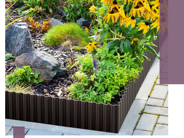 Металлические бордюры для клумб в Выборге — производство и монтаж